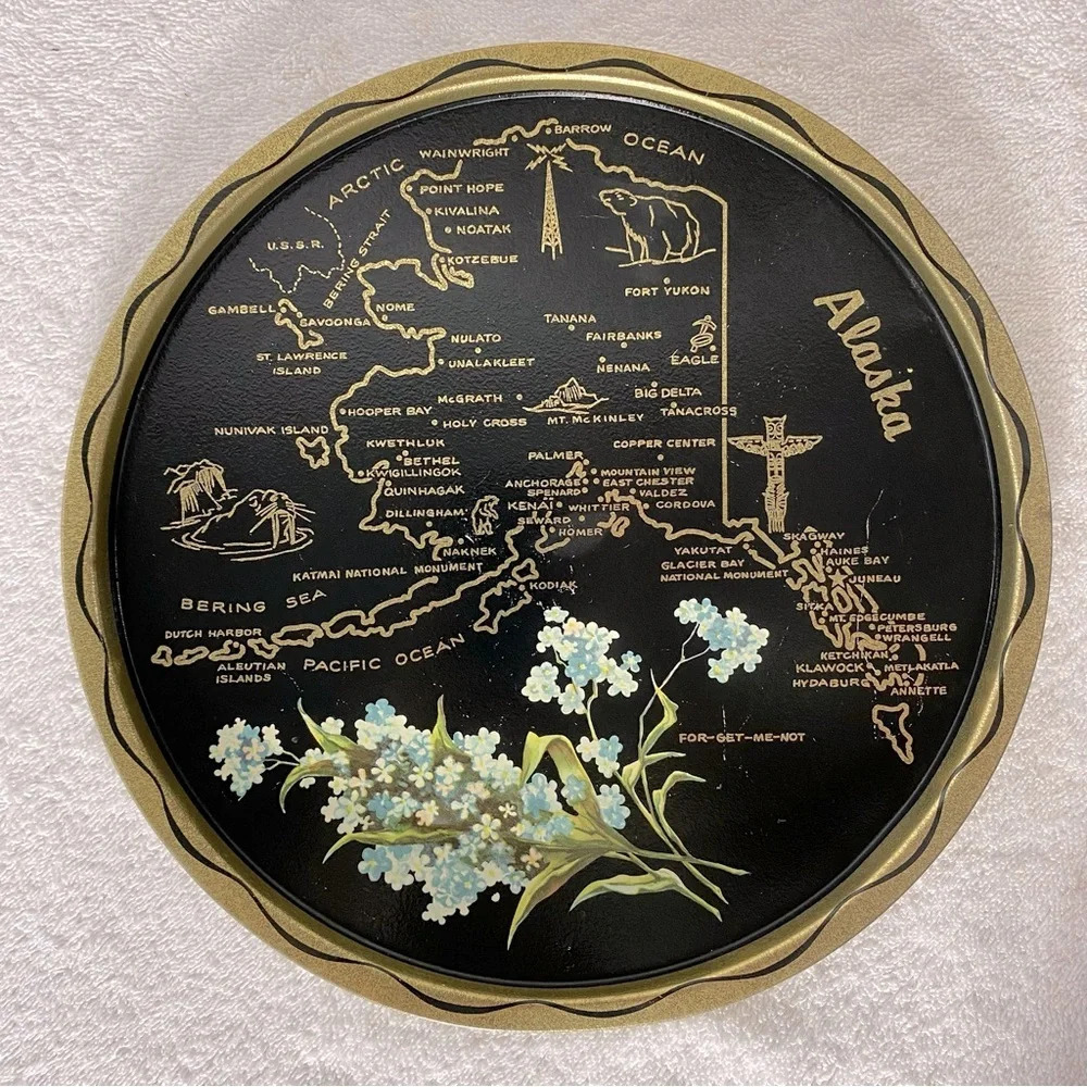 Vintage Round Metal Alaska  Collectible Souvenir Tray Decor